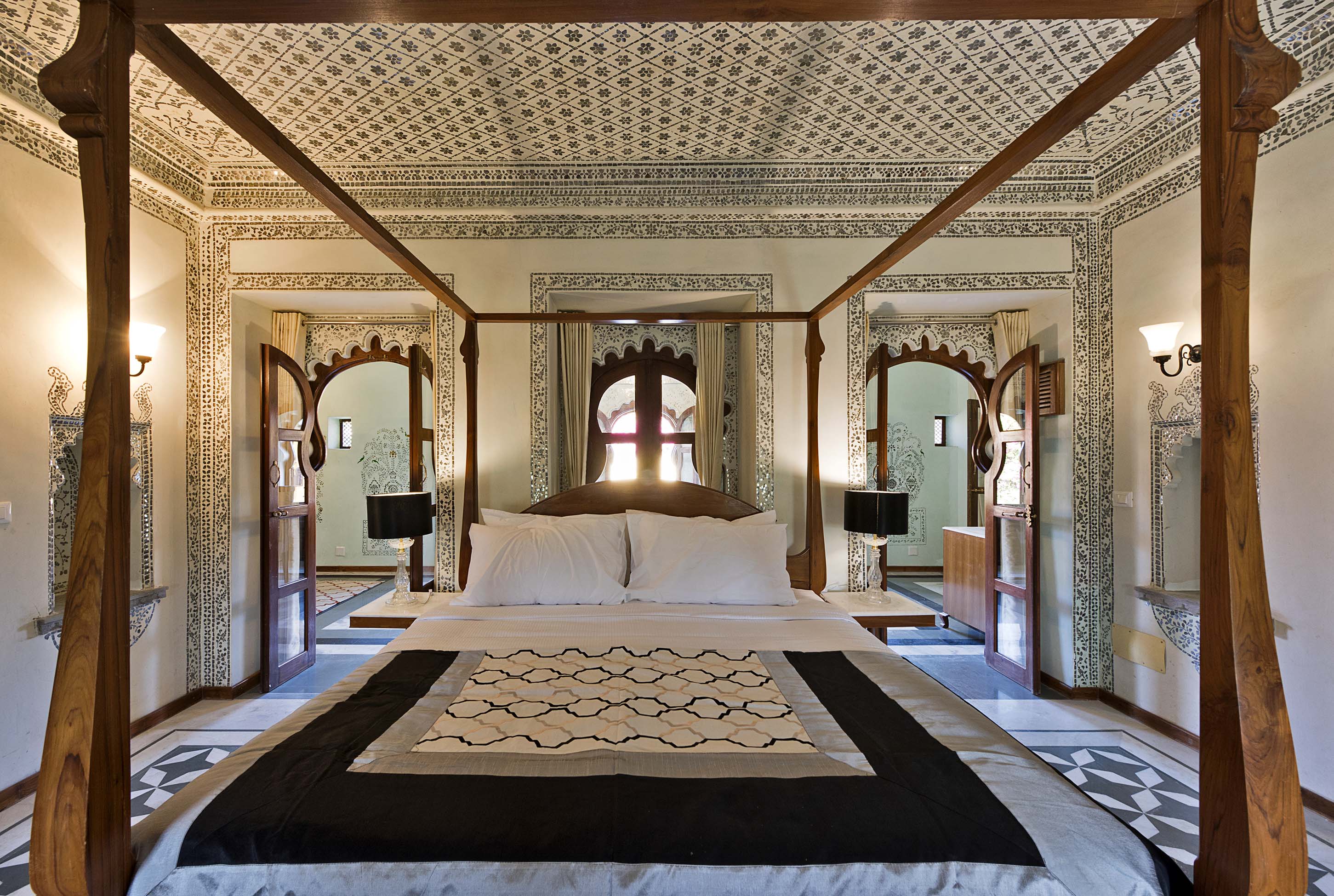 Gogunda Palace - Tap to explore photos
