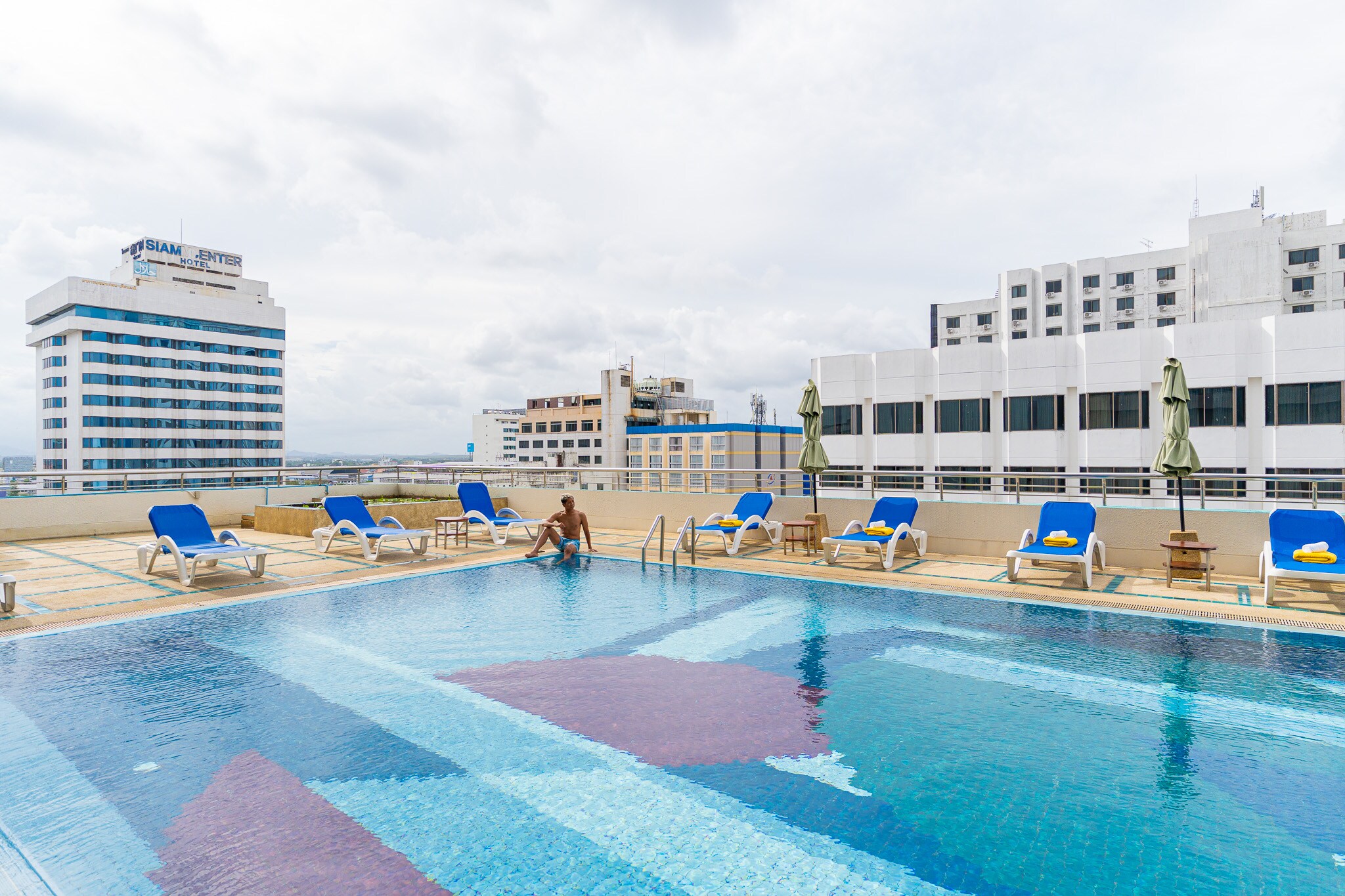 Centara Hotel Hat Yai - Tap to explore photos
