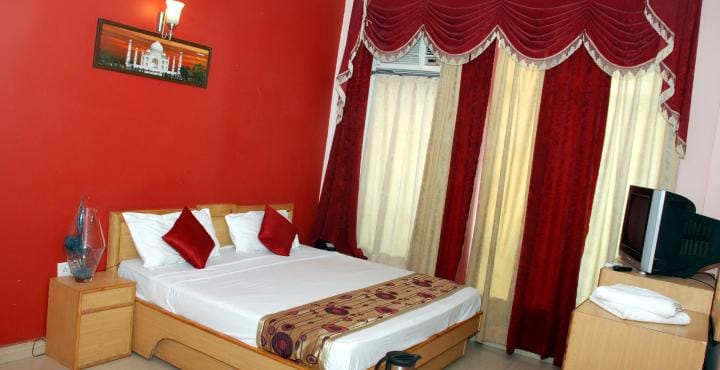 Hotel AJ International - Tap to explore photos