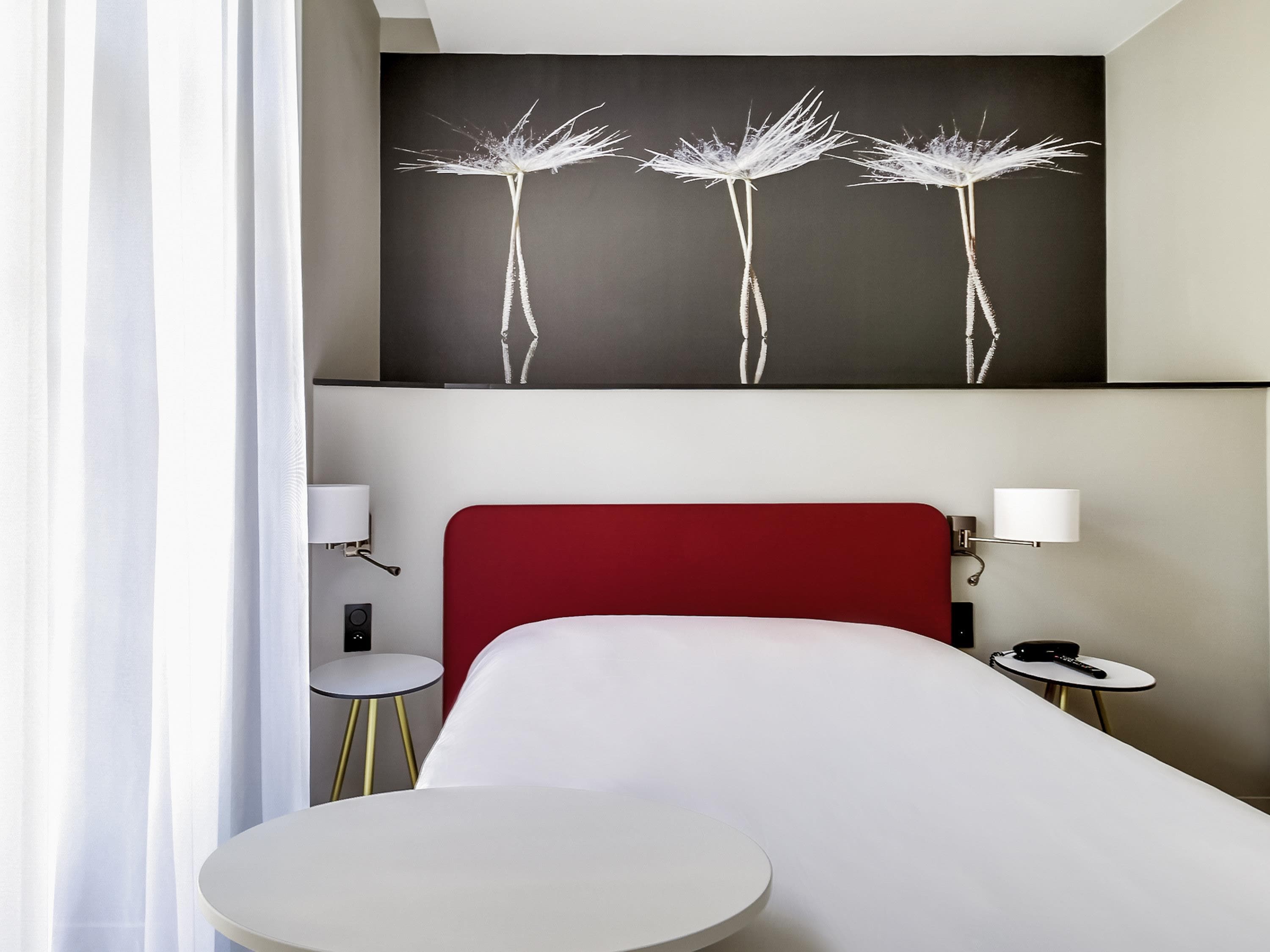 Ibis Styles Toulouse Capitole - Tap to explore photos