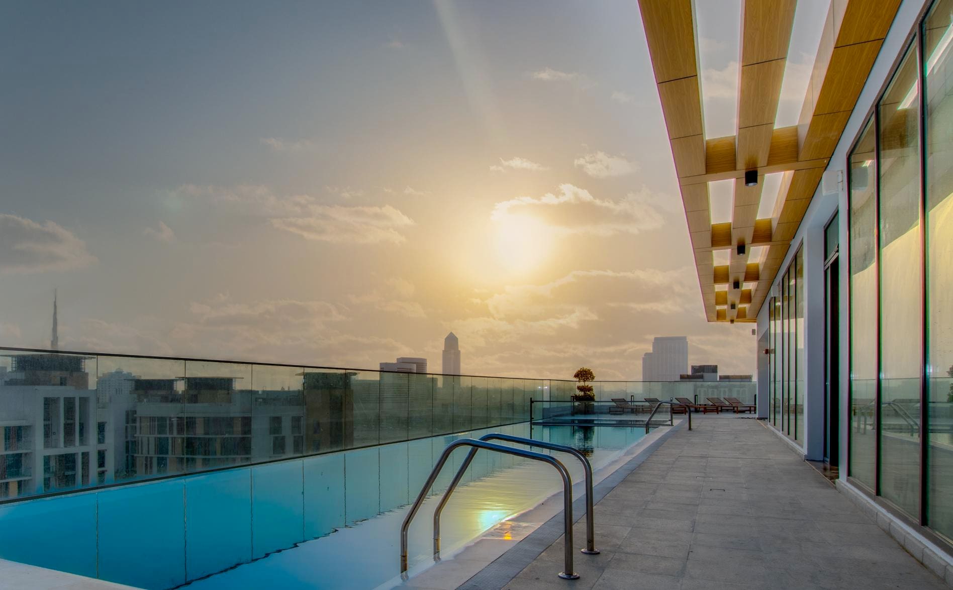 Intercity Hotel Dubai Jaddaf Waterfront - Tap to explore photos