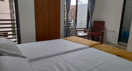 HOTEL MADHAV SHANKAR Room Type - Family room with balcony (AC) HOTEL MADHAV SHANKAR Room Type - Family room with balcony (AC)