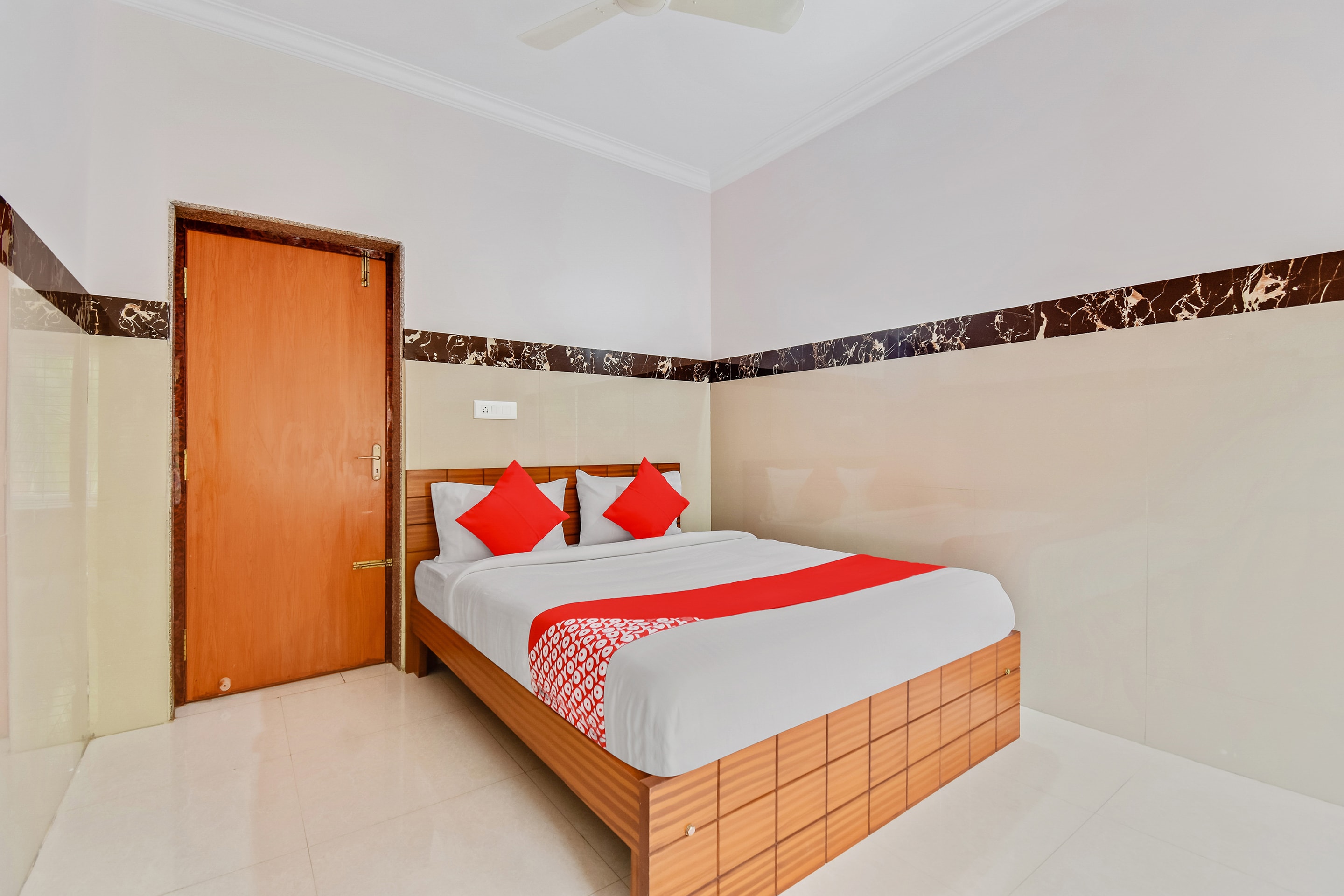 Hotel O Sri Sai Guru Comforts - Tap to explore photos