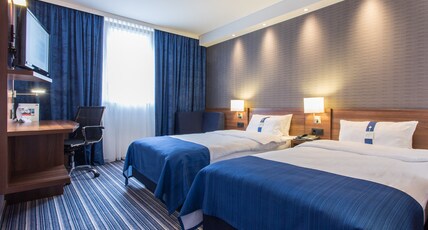 Holiday Inn Express Neunkirchen Room Type - 2 Single Beds