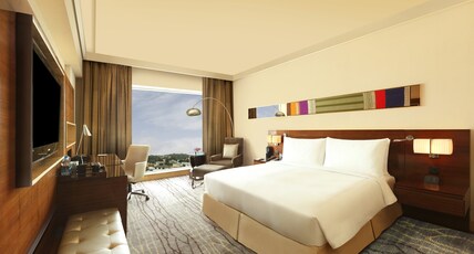 Hilton Chennai Room Type - KING HILTON DELUXE ROOM