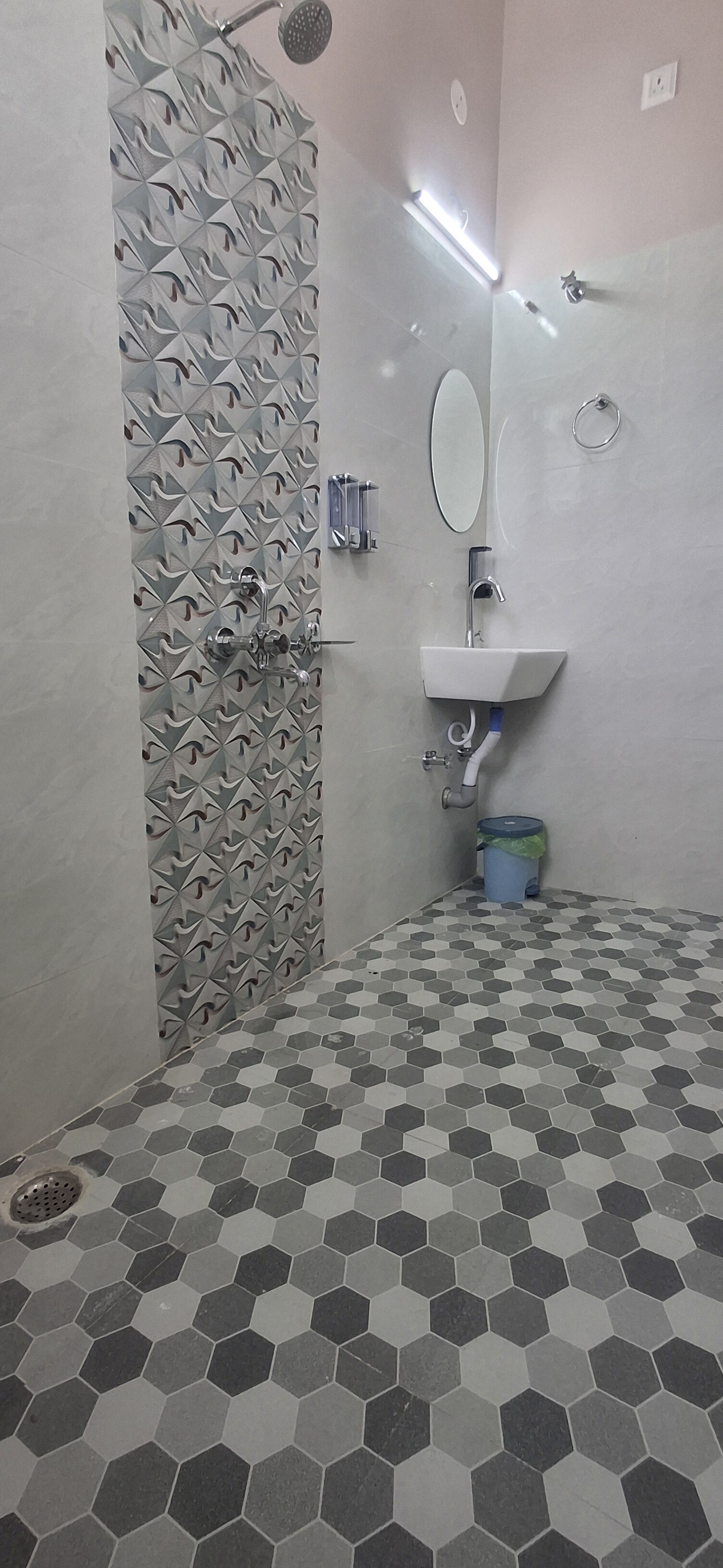 Sri Krishna Kunj Homestay - 2BHK - Tap to explore photos