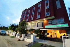 HOTEL PARK HORIZON
