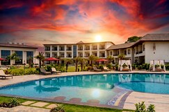 Shervani Pebbles & Pines Resort & Spa, Corbett