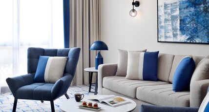 Movenpick Hotel & Apartments Bur Dubai Room Type - Deluxe Suite