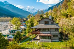 StayVista at Snowdrop House