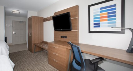 Holiday Inn Express Hotel & Suites Tucson, an IHG Hotel Room Type - 2 Queen Standard