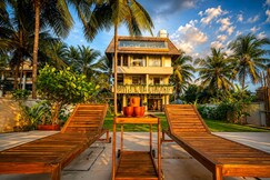 Villa Vara Luxury Beach Villa with Infinity Pool