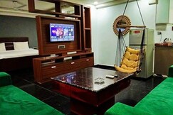 Instay 2729 l 1BHK Comfort Apt