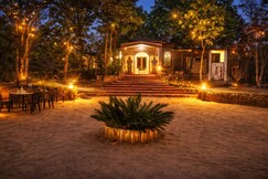 KANHA BLOOMS RESORT