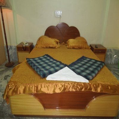 Hotel Utsav Deluxe - Tap to explore photos