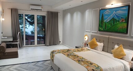Citrus Prime Hill Queen Resort Room Type - Jr Suite (1 Double Bed and Sofa Cum Beds) Citrus Prime Hill Queen Resort Room Type - Jr Suite (1 Double Bed and Sofa Cum Beds)