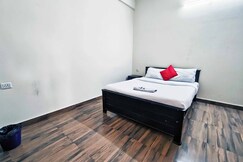 Sri Sai Krishna Rooms near Jnanabharathi Metro