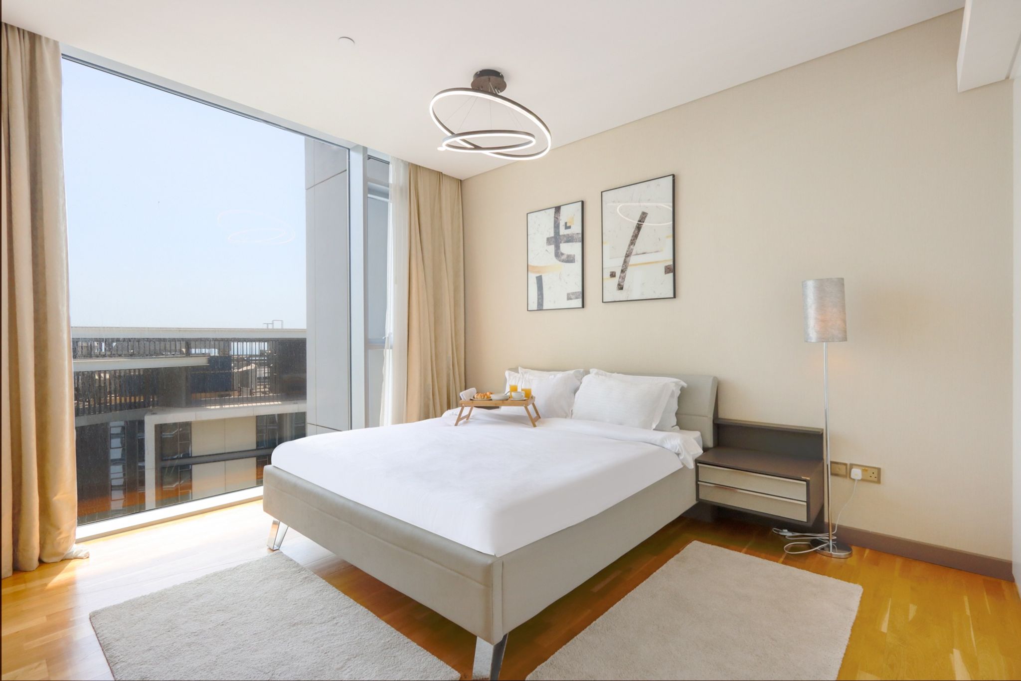 ELIVAAS Curated Suites - High-Floor Lavish 1 Bedroom - Tap to explore photos