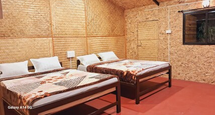 Green Hills Resort | Rooms & Restaurant Room Type - Four bedded wood house