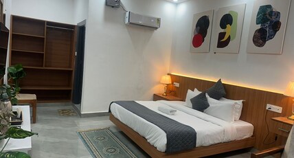 HOTEL W/Hi. Room Type - Standard Room