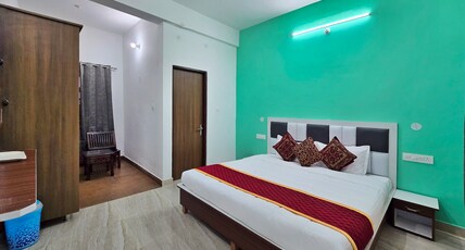 Dauladhar inn Room Type - Snow Peak