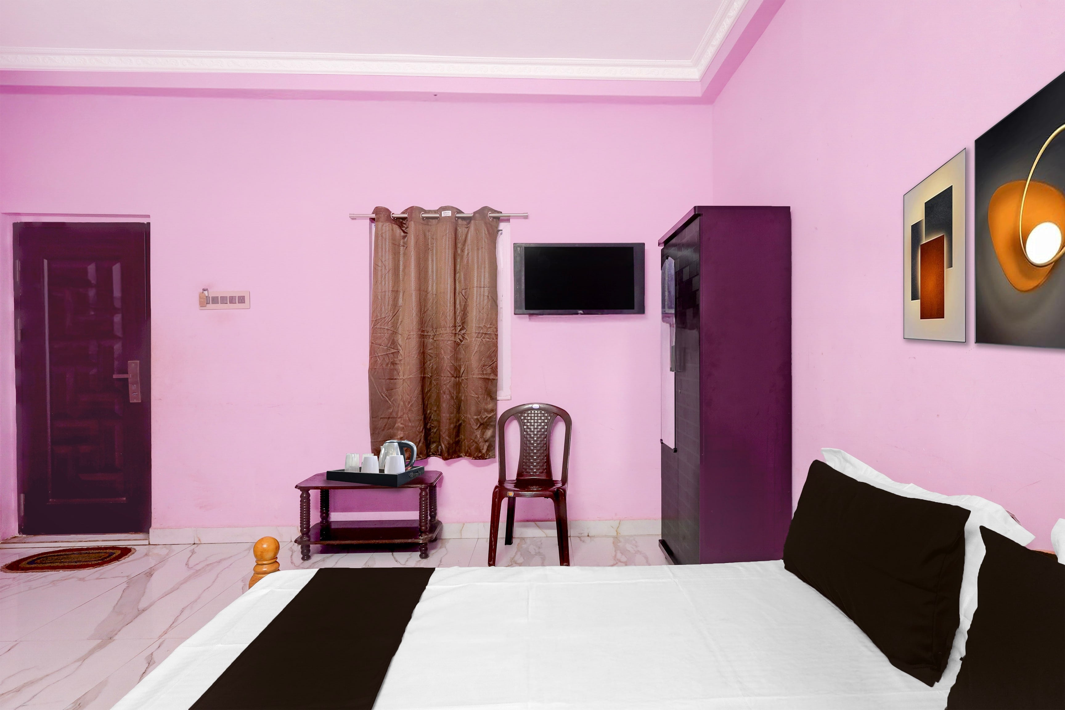 Super Hotel O Tiruvallur Bus Terminal Formerly SK Vinoth Mahal - Tap to explore photos