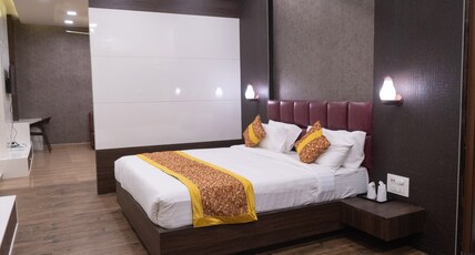 HOTEL THE GRAND RADHE SHYAM Room Type - ROYAL SUITE