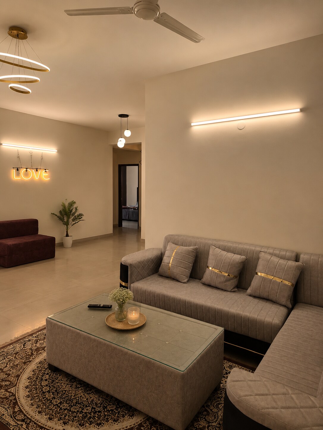 E Globe 4BR Retreat Near Taj Mahal Agra - Tap to explore photos