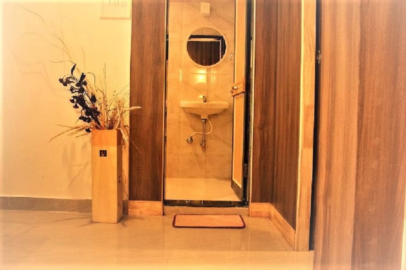 Hotel Jaltarang (111 kms from Kolhapur) - Tap to explore photos
