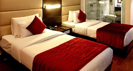 Hotel Sunbeam Premium Room Type - Grand Deluxe Room Two Single Bed