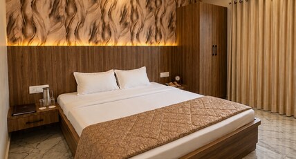 Mathura Vrindavan Dham Room Type - Executive AC Room with WIFI