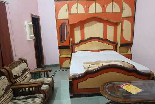 Vinay plaza hotel and restaurant