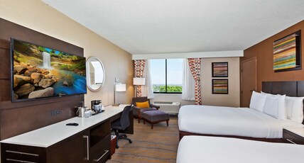 Doubletree by Hilton Whittier Los Angeles Room Type - 2 DOUBLES ACC BATHTUB