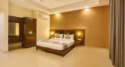 Deccan Dormitory Room Type - Deluxe Room