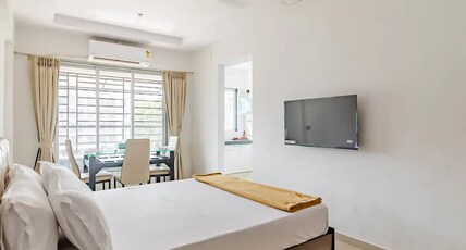 Nicely Designed and Budget Friendly Stay by Four Petals Room Type - Nicely Designed & Budget Friendly 304 