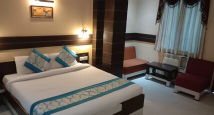 Hotel Star Regency Room Type - Deluxe Room With Free WiFi