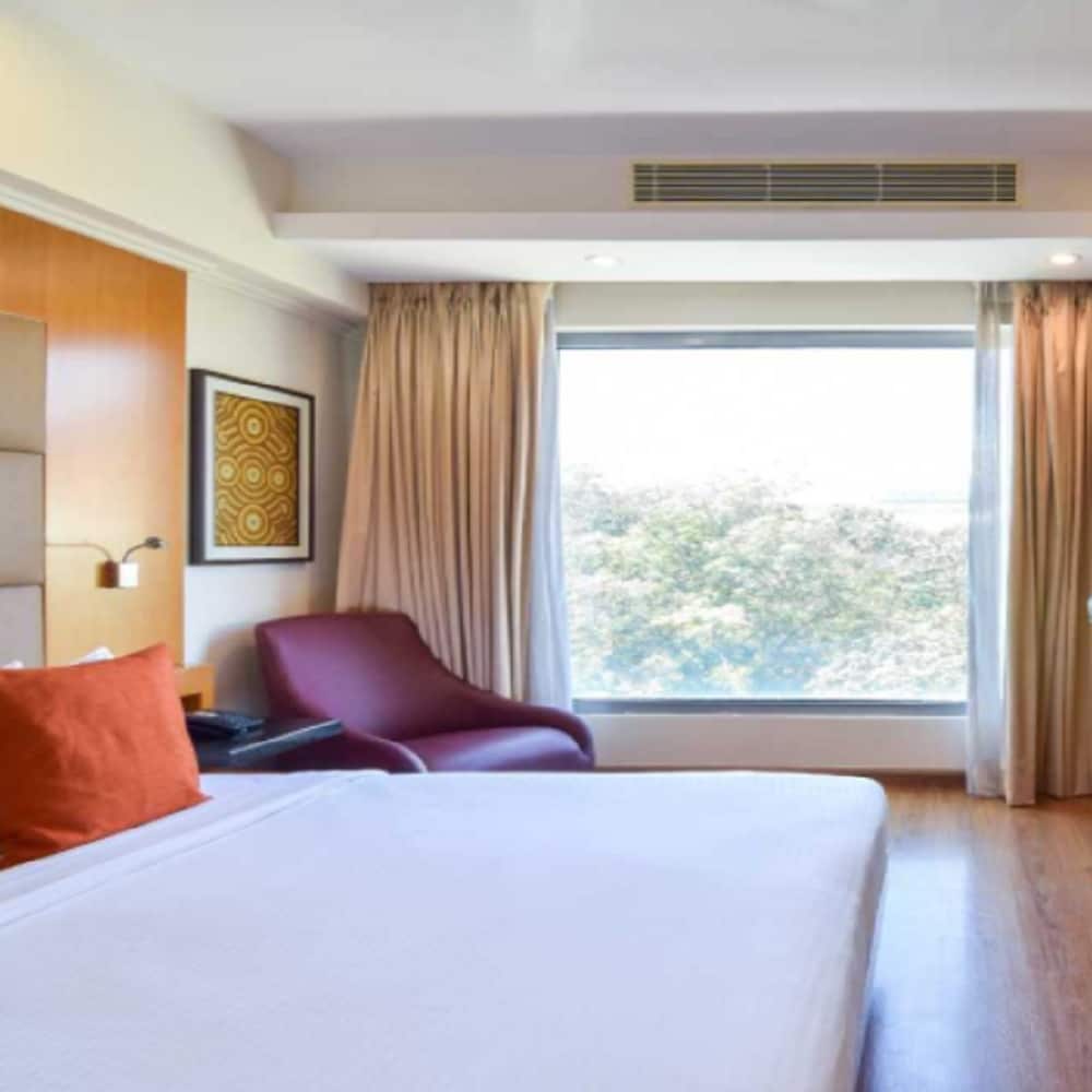 Lemon Tree Hotel Whitefield - Tap to explore photos