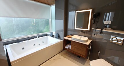 OREN Kasauli Room Type - Presidential Suite