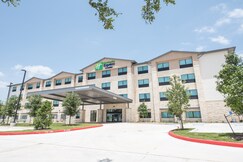 Holiday Inn Express & Suites-Dripping Springs - Austin Area