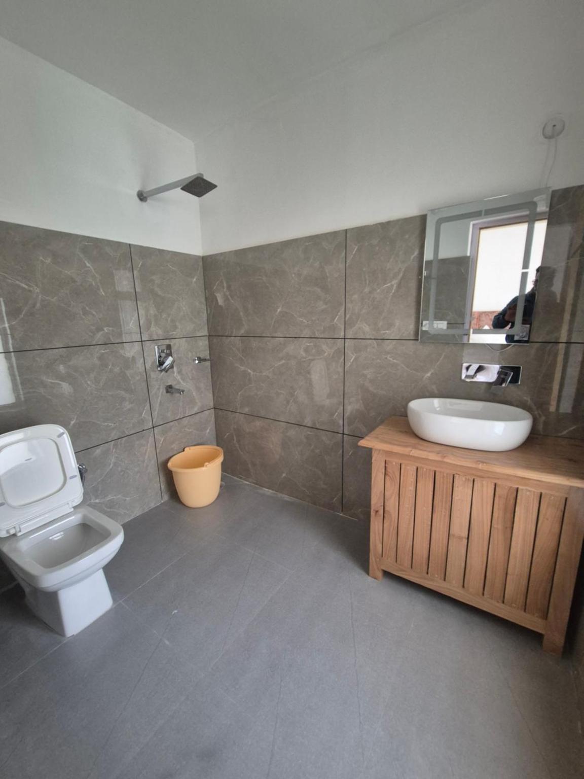 Hunder Nature Retreat - Tap to explore photos
