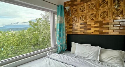 New kashmir inn Room Type - Premium Room 2