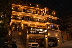 Photos of Hotel 24(new bharat) walkable distance from Mall Road