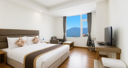 KINGSWAY BOUTIQUE HOTEL Room Type - Super Deluxe Room KINGSWAY BOUTIQUE HOTEL Room Type - Super Deluxe Room
