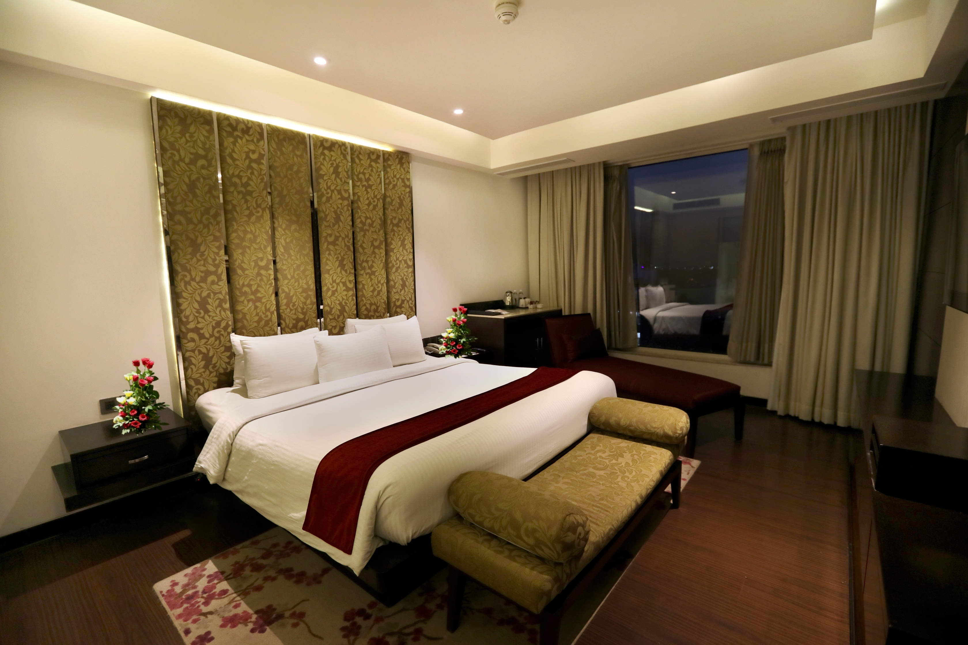 Hotel Royal Orchid Jaipur - Tap to explore photos