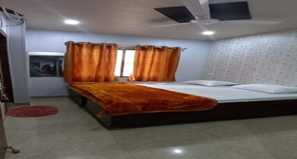 Hotel Shiv Ganga, Varanasi Room Type - Deluxe Room