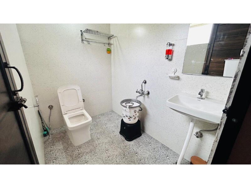 Misty Maragodu - Tap to explore photos