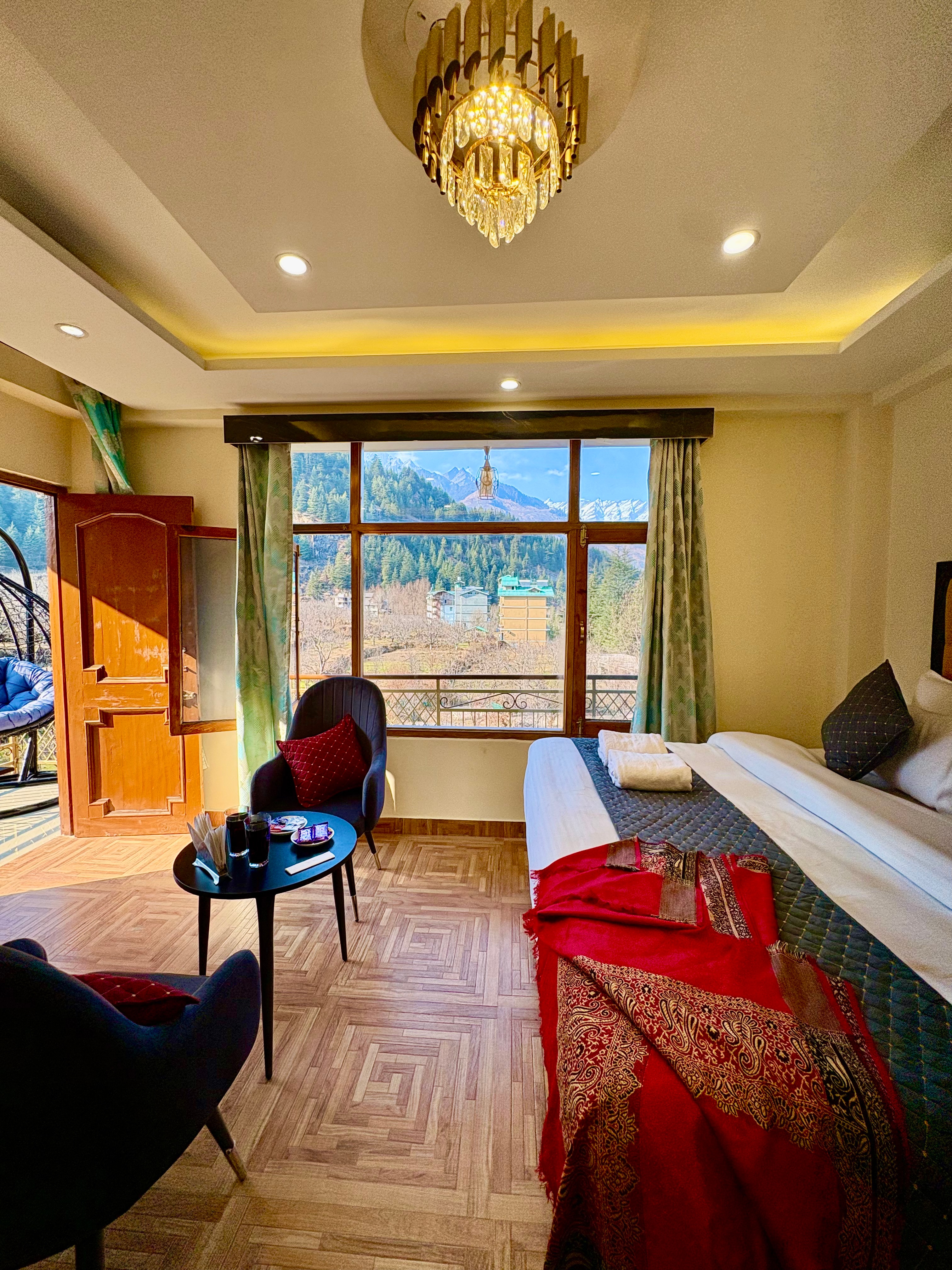 Hotel Oscar Manali - Tap to explore photos