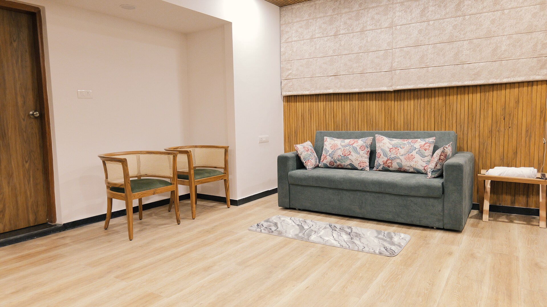 Moydom 2BHK:A Perfect Party Spot - Tap to explore photos