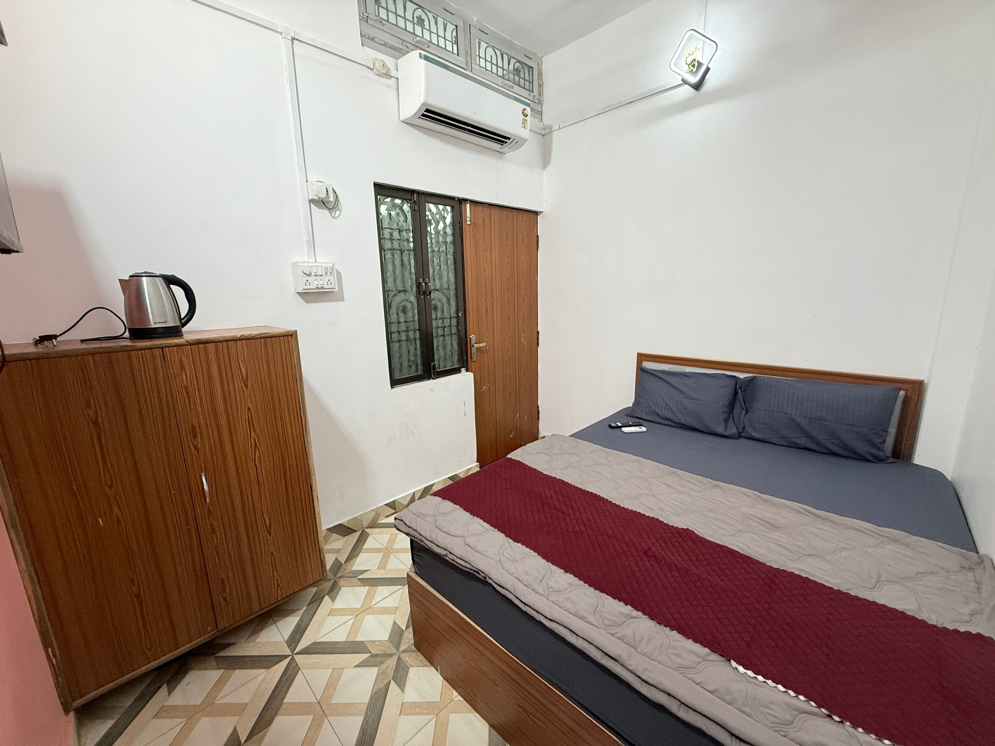 THE BANARAS RESIDENCY - Tap to explore photos