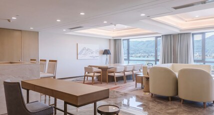 Hilton Lijiang Room Type - KING 1BEDRM EXECUTIV SUITE